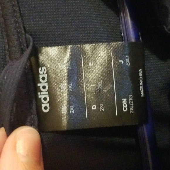 Oversized Adidas Jacket - Picture 2 of 4